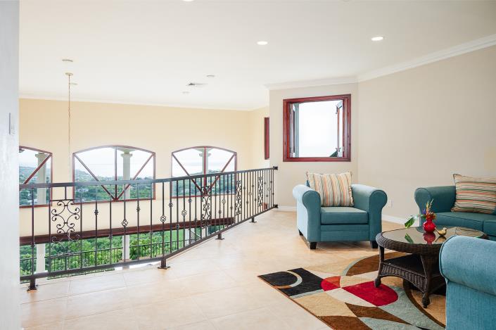 Image No.21-5 Bed Villa / Detached for sale