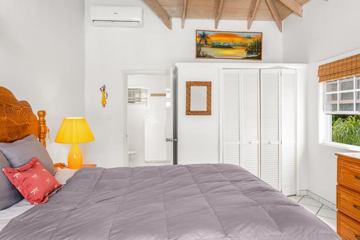 Image No.21-3 Bed Villa / Detached for sale