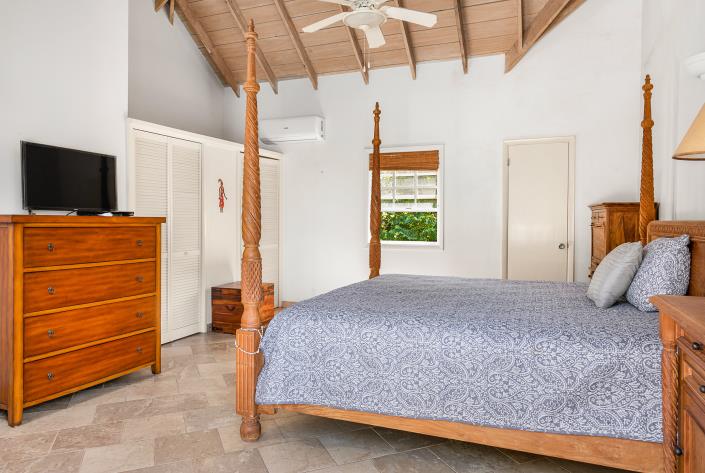 Image No.18-3 Bed Villa / Detached for sale