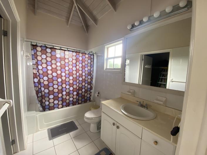 Image No.16-2 Bed Villa / Detached for sale