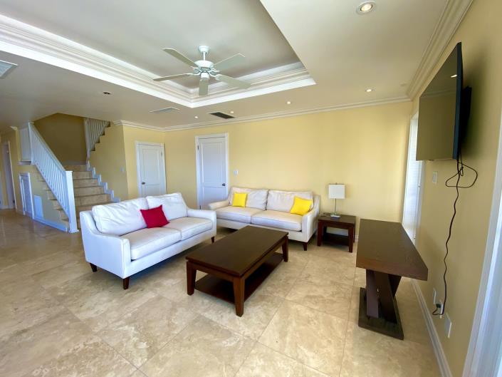 Image No.4-3 Bed Townhouse for sale