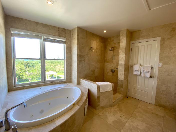 Image No.11-3 Bed Townhouse for sale