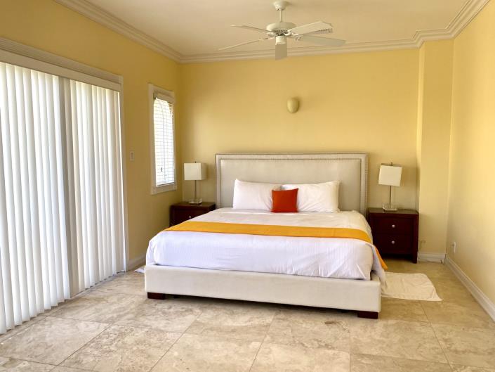 Image No.9-3 Bed Townhouse for sale