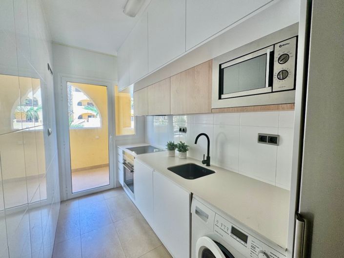 Image No.8-Apartment for sale