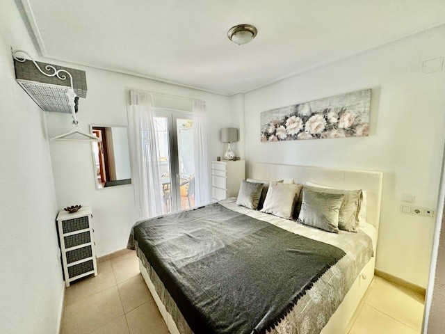 Image No.24-2 Bed Apartment for sale