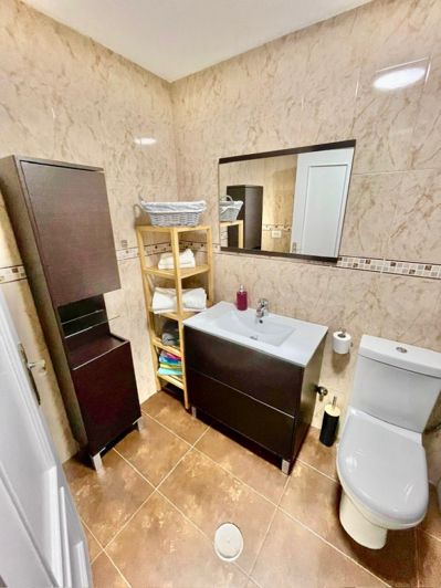 Image No.26-4 Bed Townhouse for sale