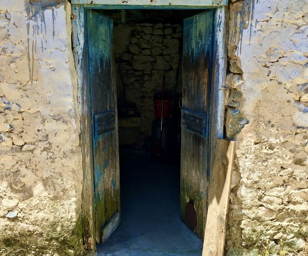 Image No.12-2 Bed House for sale