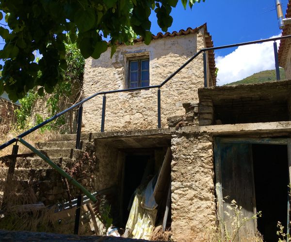 Image No.15-2 Bed House for sale