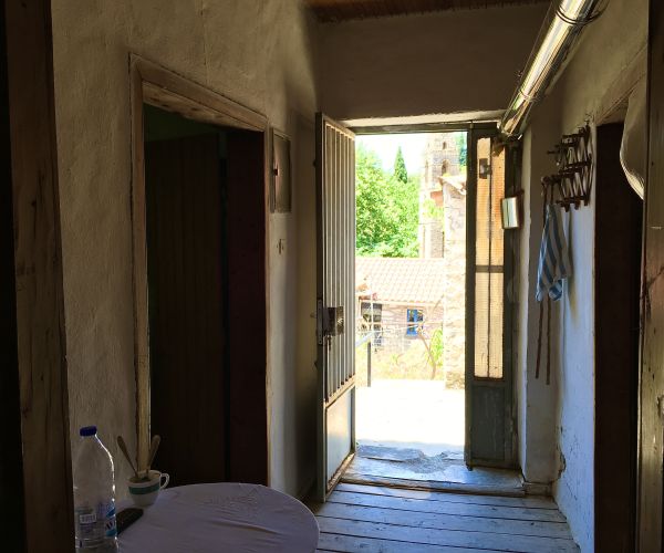 Image No.8-2 Bed House for sale