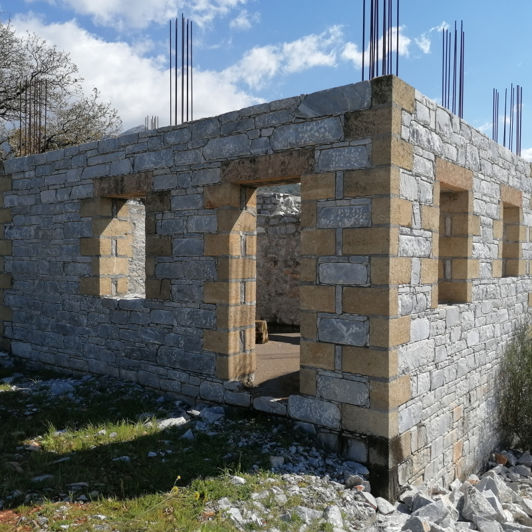 Image No.2-2 Bed House for sale