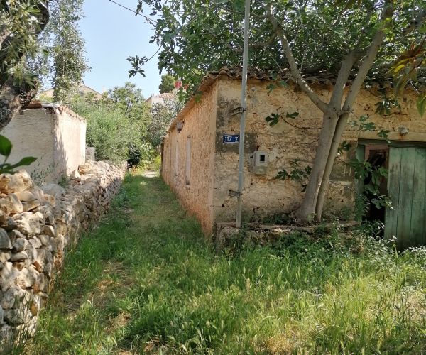 Image No.17-3 Bed House for sale