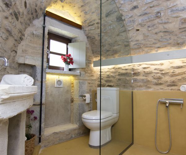 Image No.11-2 Bed House for sale