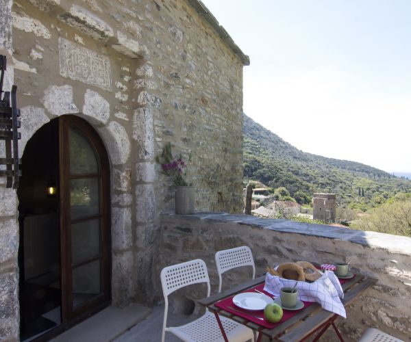 Image No.6-2 Bed House for sale