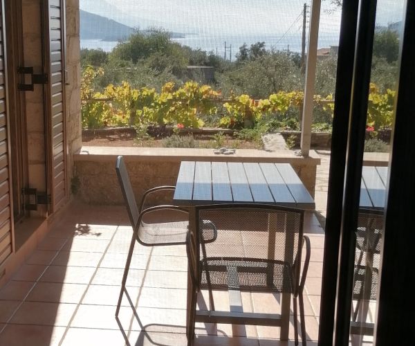 Image No.14-6 Bed House for sale