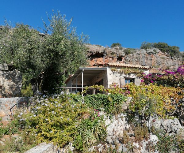 Image No.23-6 Bed House for sale