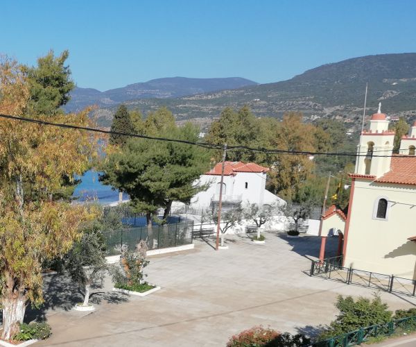 Image No.17-8 Bed House for sale