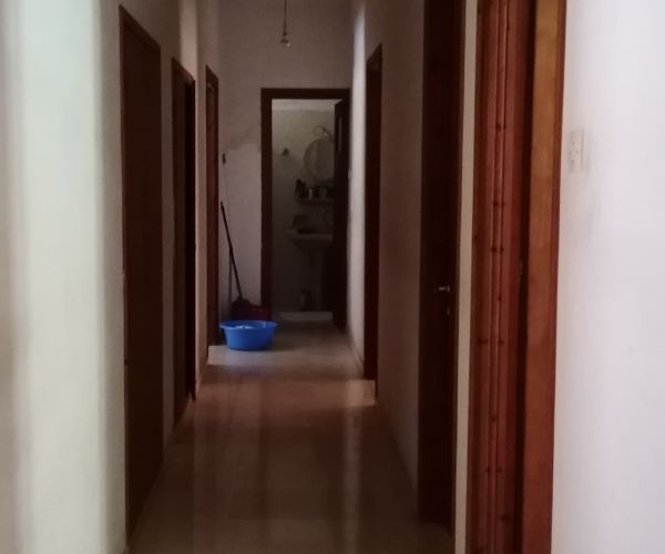 Image No.20-8 Bed House for sale