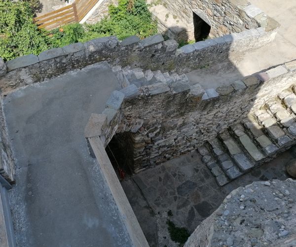 Image No.10-2 Bed House for sale