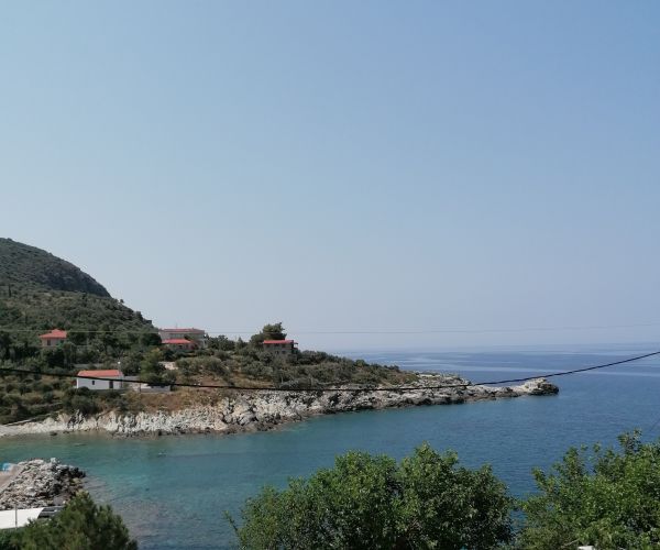 Image No.11-2 Bed House for sale