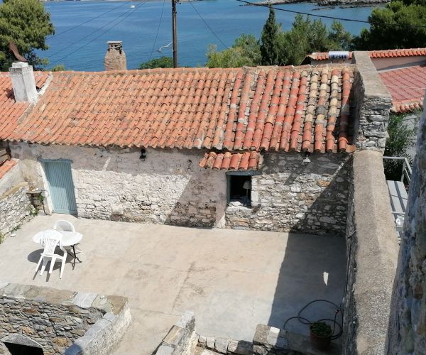 Image No.13-2 Bed House for sale