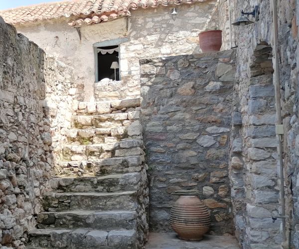 Image No.60-2 Bed House for sale