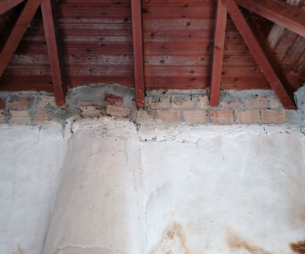 Image No.10-2 Bed House for sale