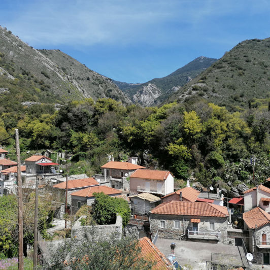 Image No.2-4 Bed House for sale