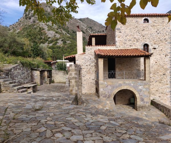 Image No.9-4 Bed House for sale