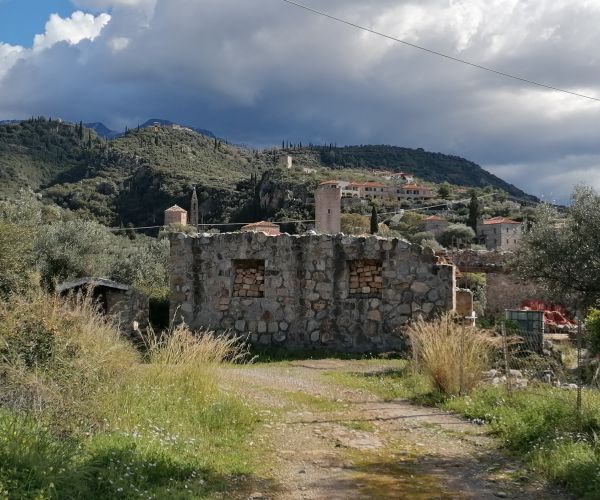 Image No.14-5 Bed House for sale