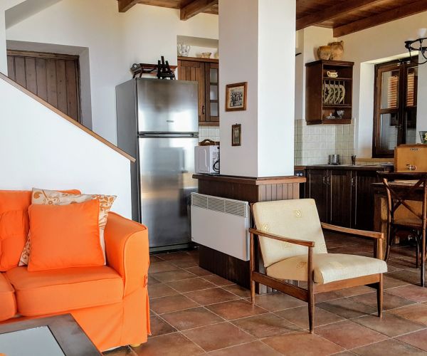 Image No.10-2 Bed House for sale