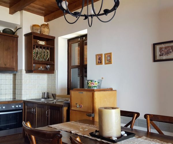 Image No.12-2 Bed House for sale