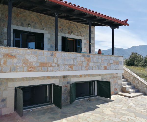 Image No.6-2 Bed House for sale