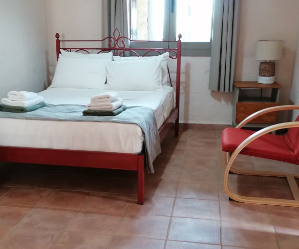 Image No.43-4 Bed House for sale