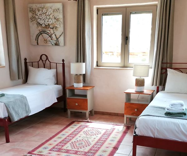 Image No.44-4 Bed House for sale