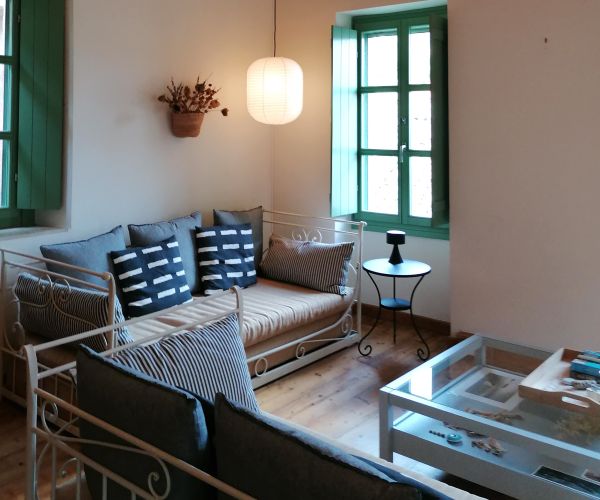 Image No.10-3 Bed House for sale