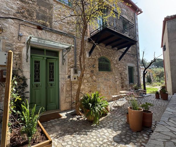 Image No.39-3 Bed House for sale