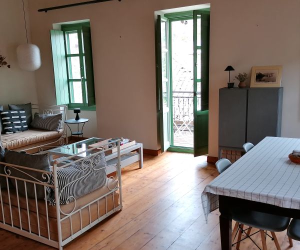 Image No.8-3 Bed House for sale