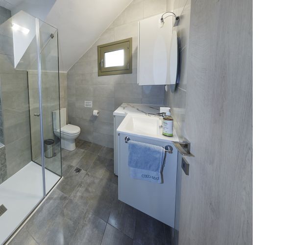 Image No.27-4 Bed House for sale