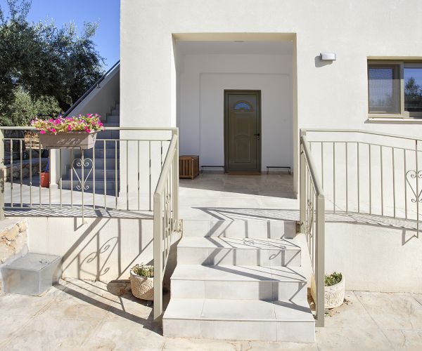 Image No.44-4 Bed House for sale