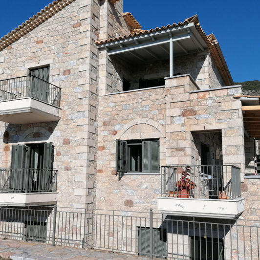 Image No.2-5 Bed House for sale