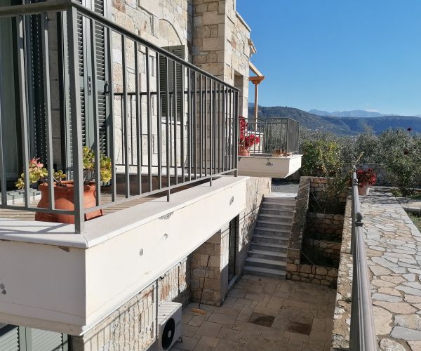 Image No.4-5 Bed House for sale