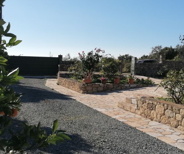 Image No.43-5 Bed House for sale