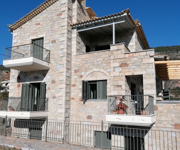 Image No.7-5 Bed House for sale