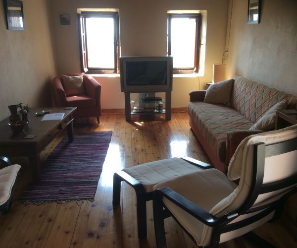 Image No.17-1 Bed House for sale