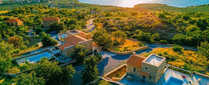 Image No.3-6 Bed House for sale