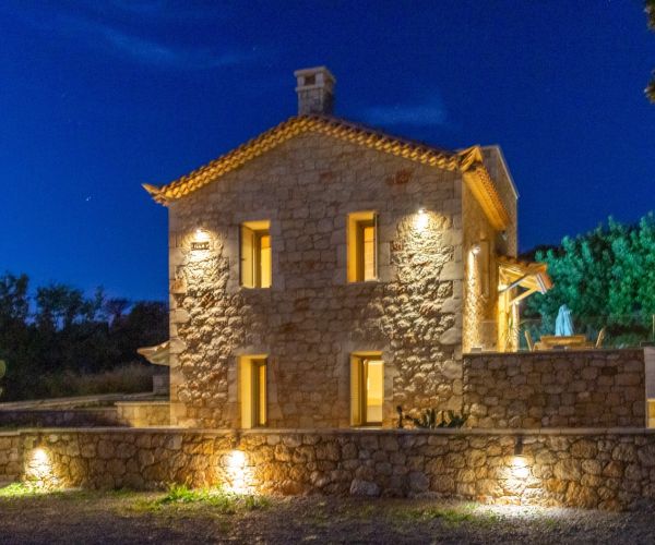 Image No.38-6 Bed House for sale