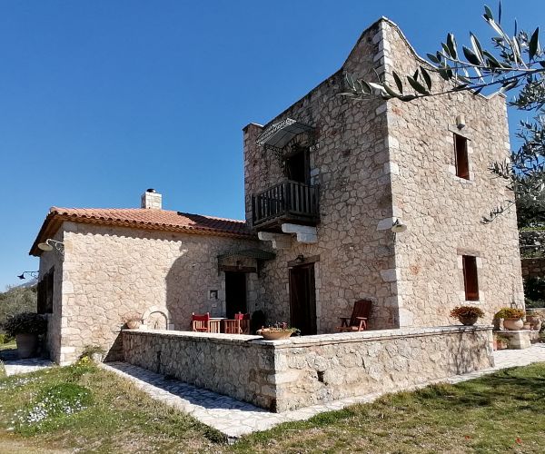 Image No.11-3 Bed House for sale