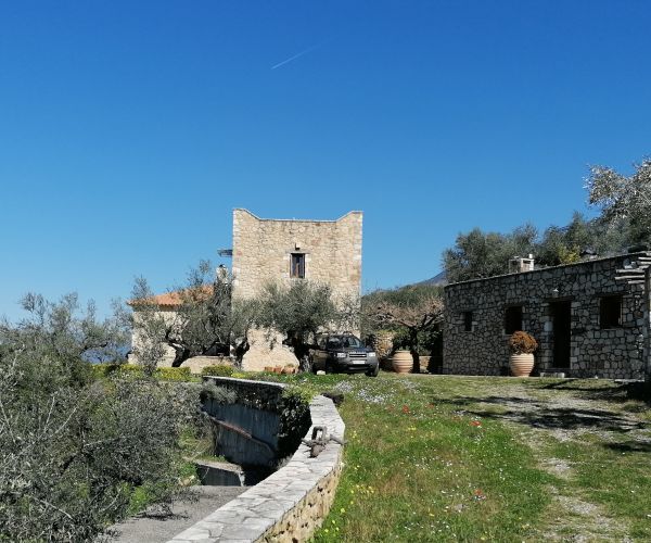 Image No.17-3 Bed House for sale