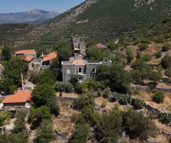 Image No.4-2 Bed House for sale