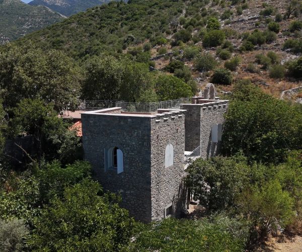 Image No.6-2 Bed House for sale